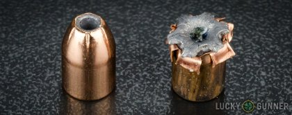 Side by side comparison of an unfired Hornady .40 S&W (Smith & Wesson) bullet vs. the unfired round