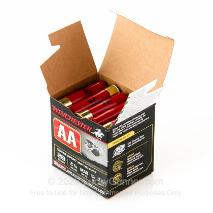 Large image of 28 Ga - 2-3/4" AA Sporting Clays #7-1/2 Shot - Winchester - 25 Rounds