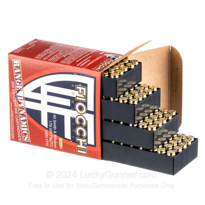 Large image of Cheap 40 S&W Ammo For Sale - 170 Grain FMJTC Ammunition in Stock by Fiocchi - 200 Rounds
