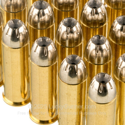 Large image of Cheap 44 Mag Ammo For Sale - 210 Grain Silvertip HP Ammunition in Stock by Winchester Super-X - 20 Rounds