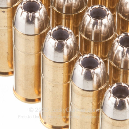 Large image of 45 Long Colt Ammo - 225 gr JHP - Winchester Silvertip Super-X Ammunition - 20 Rounds
