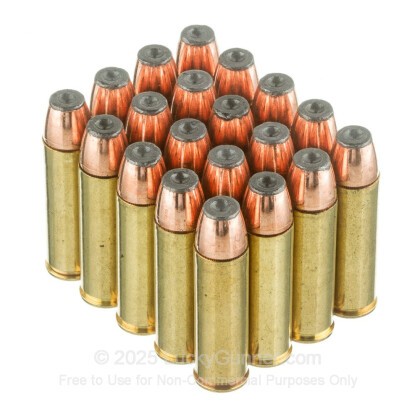 Image 4 of Shop by Popular Brand from Federal Image 4 of Federal .500 S&W Magnum Ammo