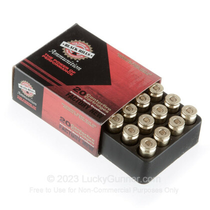 Large image of Premium 40 S&W Ammo For Sale - 140 Grain TAC-XP Ammunition in Stock by Black Hills - 20 Rounds